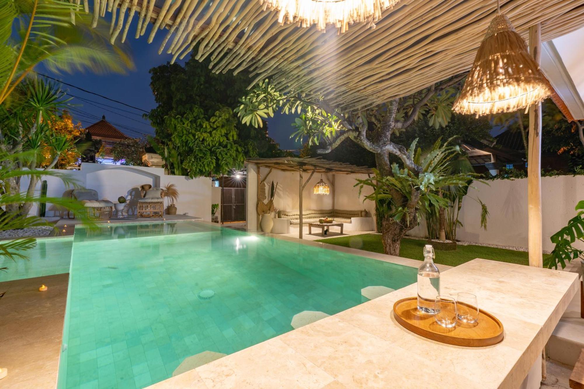 Cozy Up Villa Sanur Exterior foto